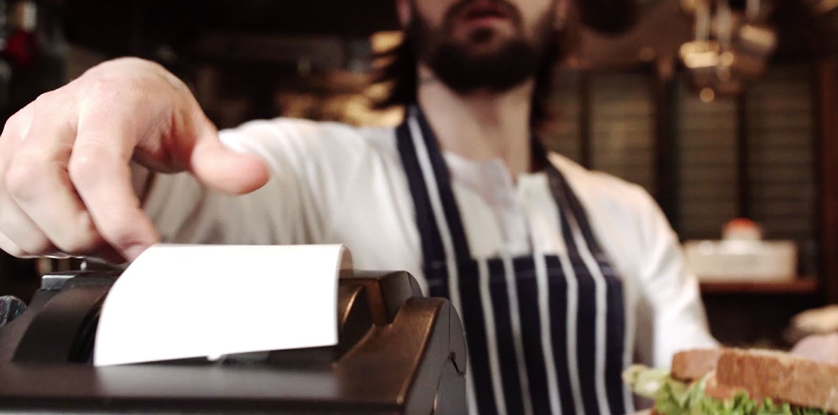 3-thiet-bi-can-thiet-de-kinh-doanh-cua-hang-ban-le-hieu-qua5