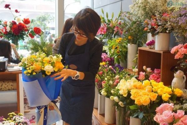 cach-giu-hoa-tuoi-lau