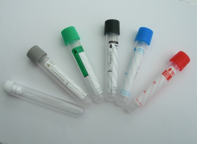 Giấy decal cảm nhiệt sử dụng trong y tế