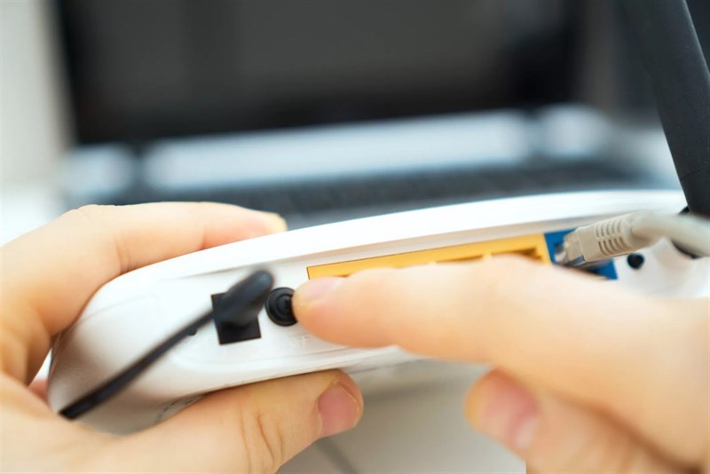 Khởi động lại đường truyền mạng