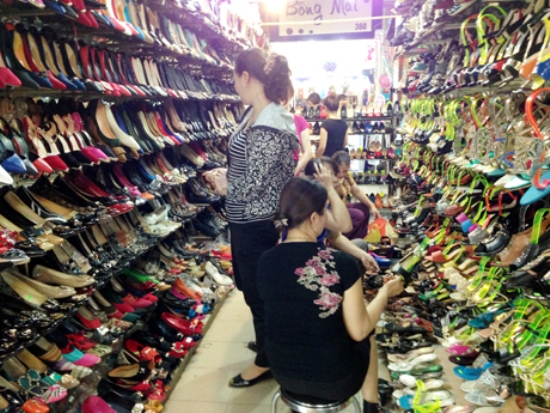 nguồn hàng giày dép 1