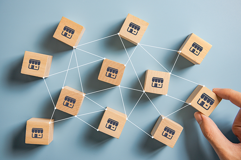 nhuong-quyen-thuong-mai-1-1 marketing automation