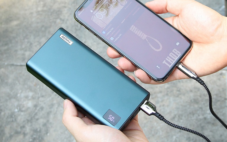 Sạc dự phòng live fb trên điện thoại