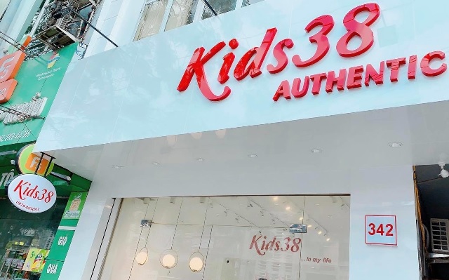 ten shop thoi trang hay