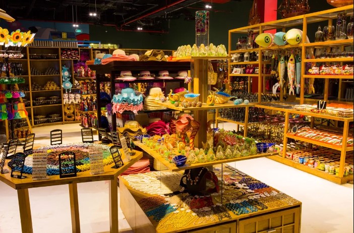 thiet-ke-cua-hang-qua-luu-niem thiết kế cửa hàng quà lưu niệm