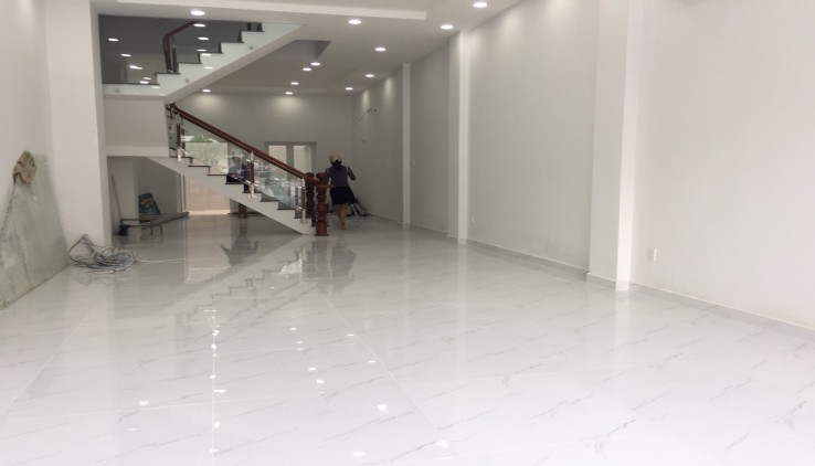 thue-cua-hang-2 lưu ý diện tích cho thuê cửa hàng