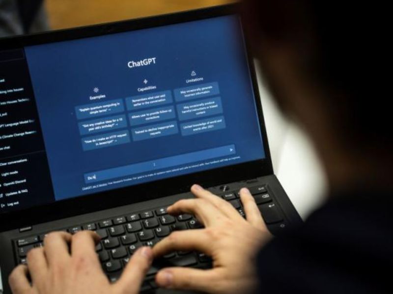 viet-quang-cao-ban-hang-voi-chat-gpt-4 Bạn có thể sử dụng chat GPT để viết nội dung quảng cáo bán hàng trên nhiều nền tảng