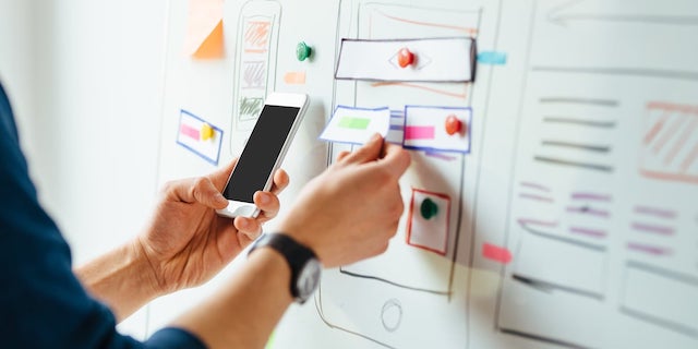 có nên thiết kế wireframe chi tiết không